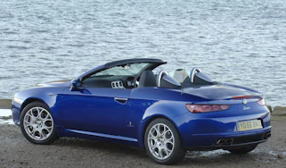 New Alfa Romeo Spider 2015