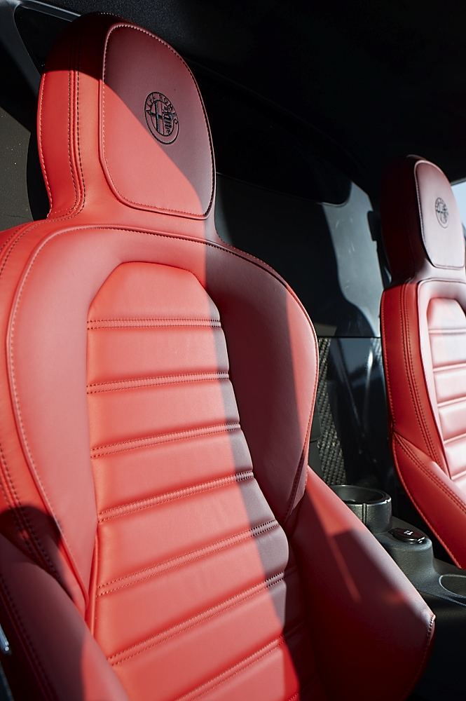 Alfa Romeo 4C red leather sports seat