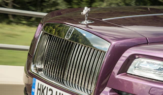 Rolls-Royce Wraith grille Spirit of Ecstasy
