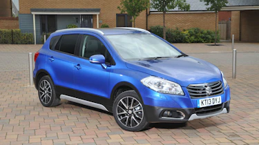 Suzuki SX4 S-Cross boost blue front