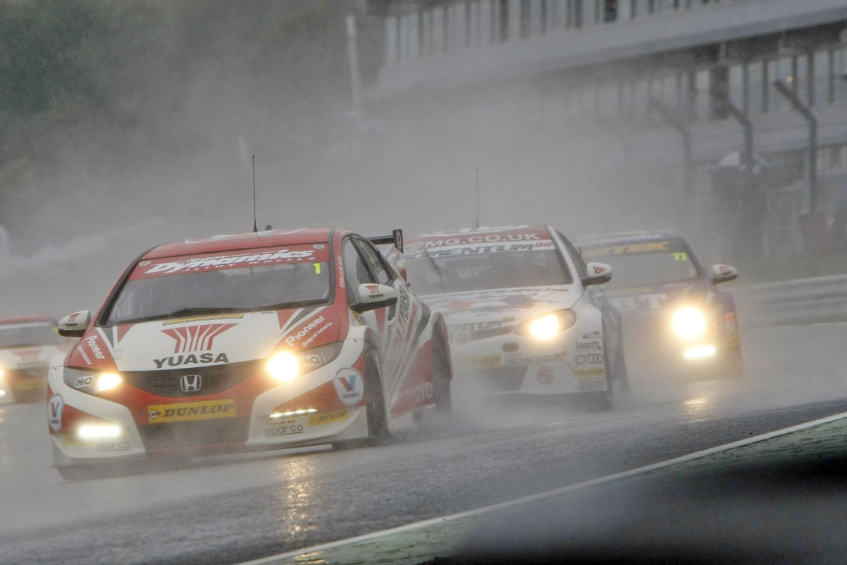 British Touring Cars 2013 champion Shedden Plato