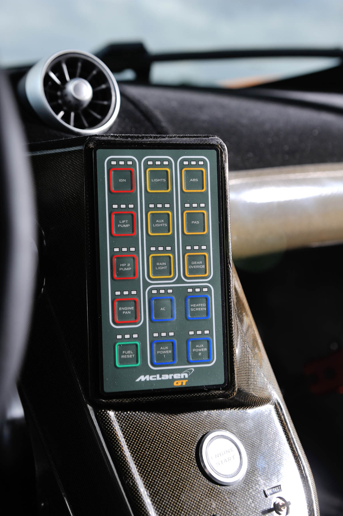 McLaren 12C Can-Am interior controls buttons