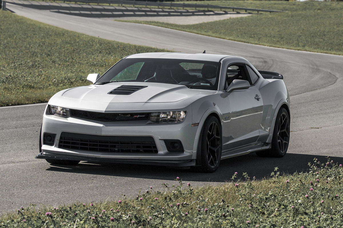 Chevrolet Camaro Z28 laps the Ring: video