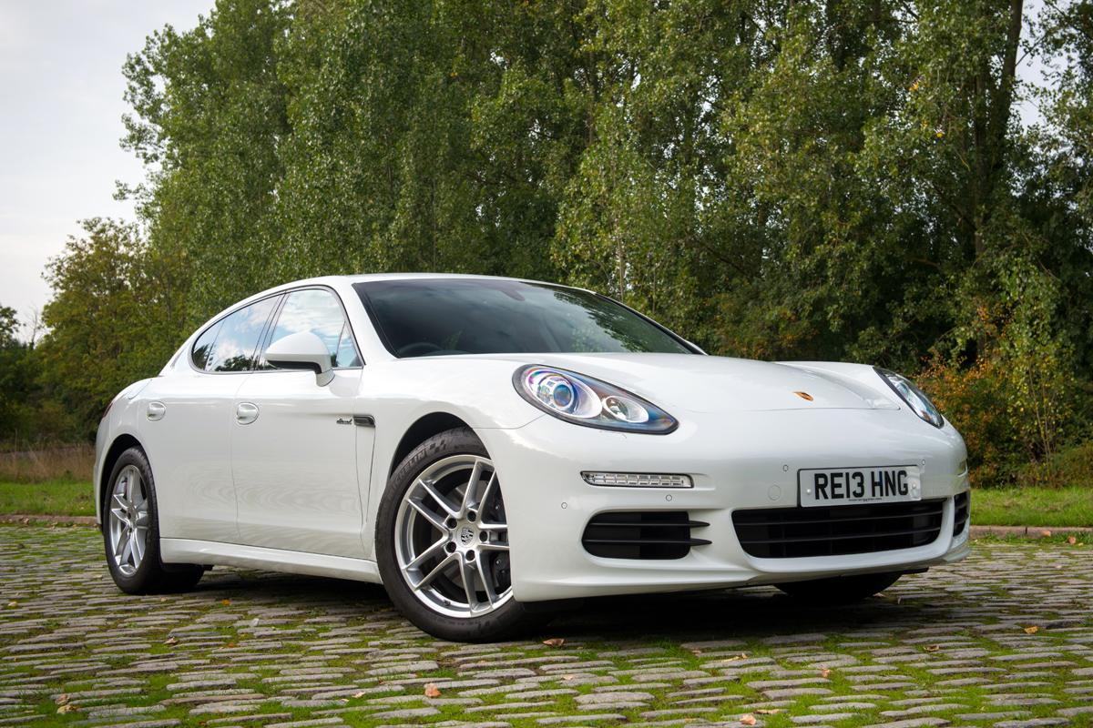 Porsche Panamera Diesel new front styling