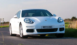 Porsche Panamera Diesel front