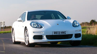 Porsche Panamera Diesel front