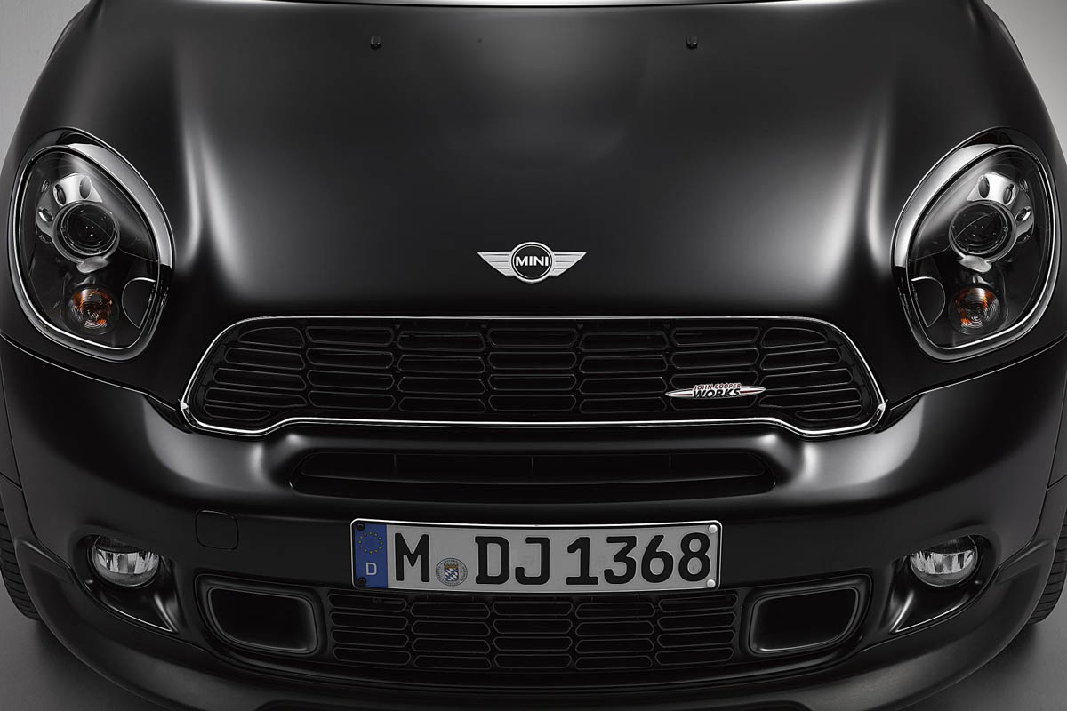 Mini Paceman frozen black