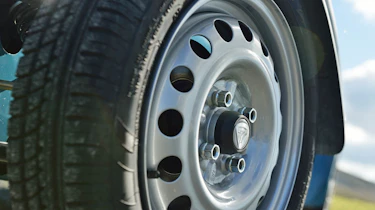 Caterham Seven 160 14 inch steel wheel Avon tyre