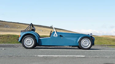 Caterham Seven 160 side profile