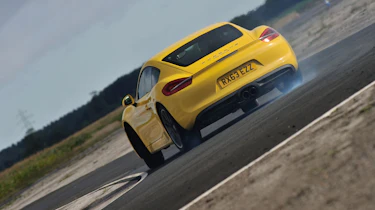 Porsche Cayman S drift TCOTY