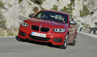 BMW 2-series coupe red