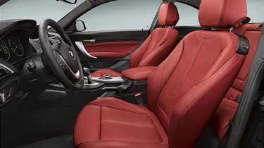 BMW 2-series coupe front seats