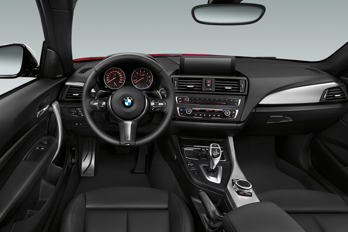 BMW 2-series coupe interior dashboard