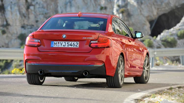 BMW 2-series coupe red