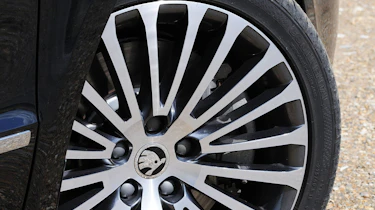 Skoda Superb V6 Laurin & Klement alloy wheel