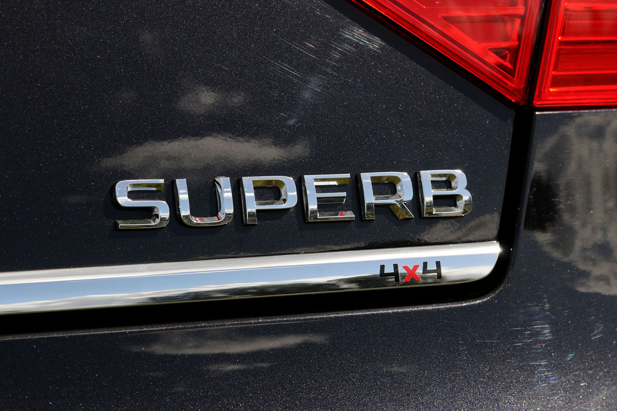 Skoda Superb V6 Laurin &amp;#038; Klement tailgate badge