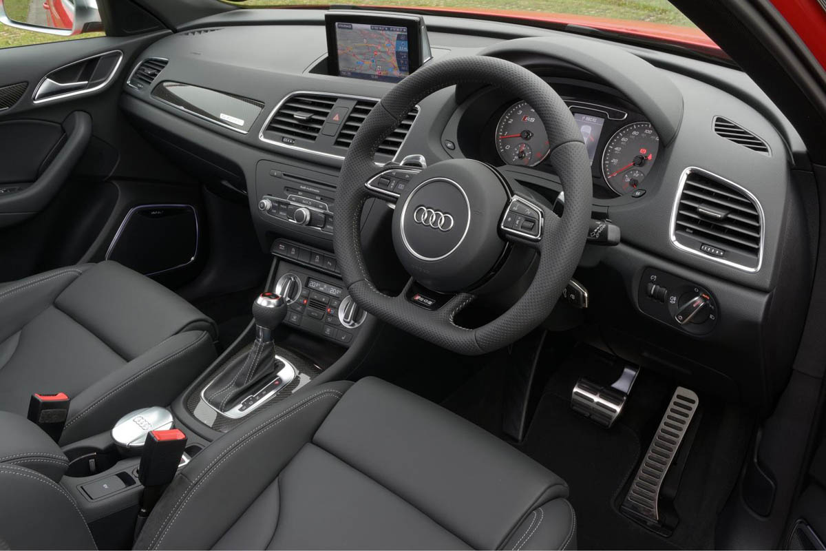 Audi RS Q3 interior dashboard steering wheel
