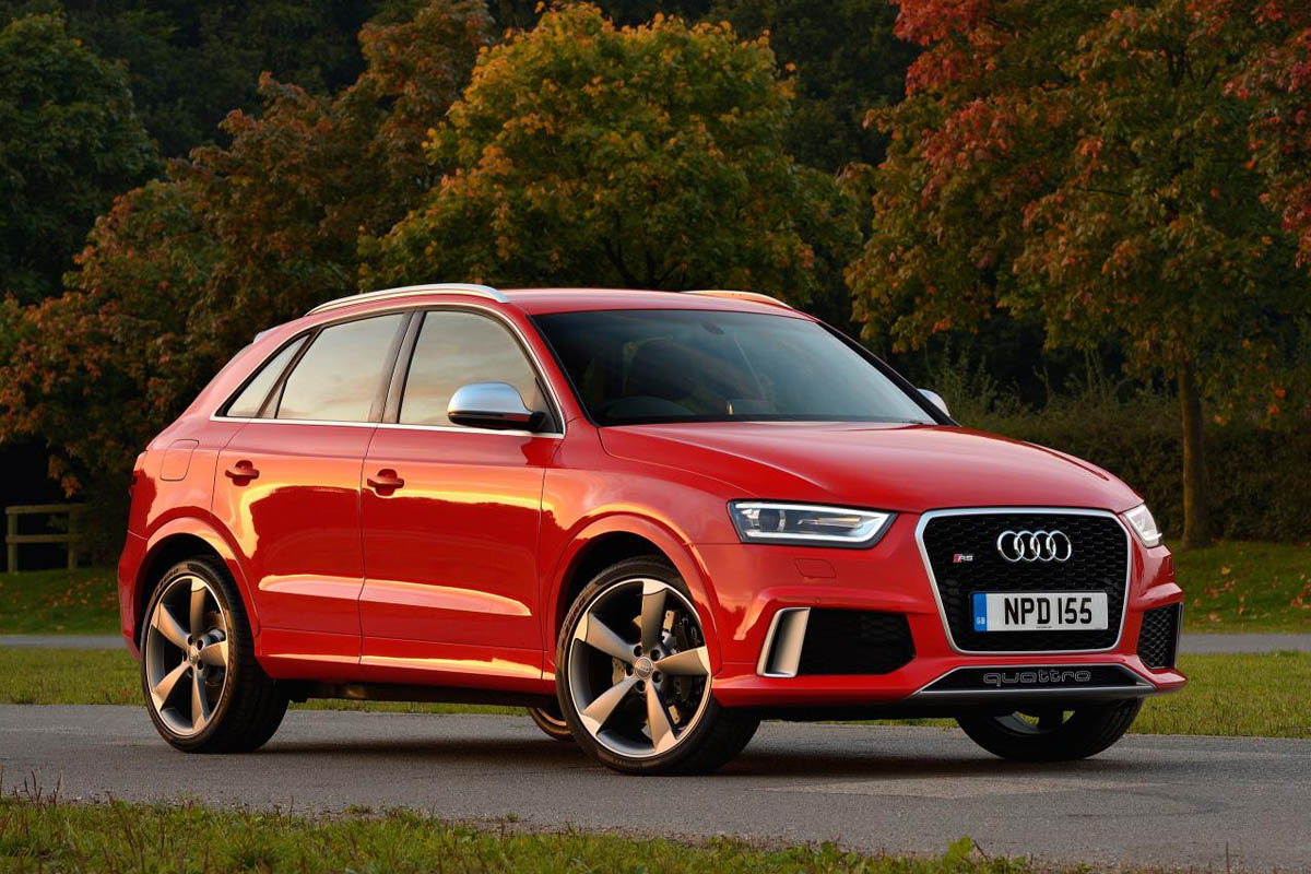 Audi RS Q3 red front