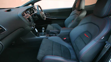 Kia Proceed GT front Recaro sports seats