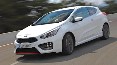 Kia Proceed GT white front