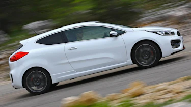 Kia Proceed GT white side profile