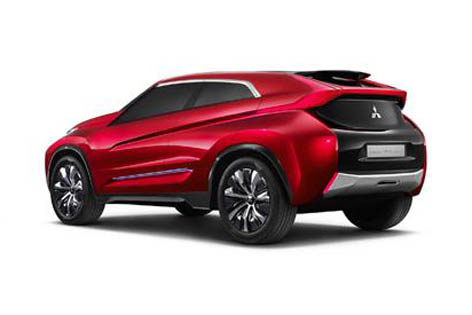 Mitsubishi XR PHEV concept rear