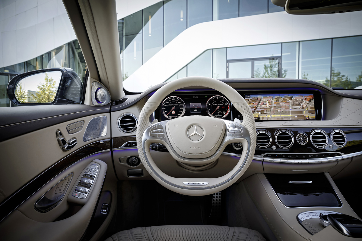 Mercedes S65 AMG steering wheel