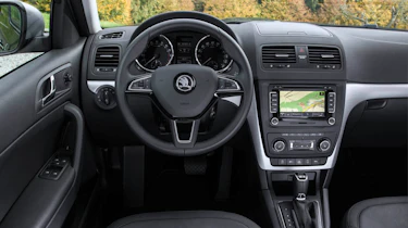 Skoda Yeti Outdoor interior dashboard steering wheel
