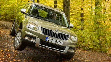 Skoda Yeti Outdoor off roading front