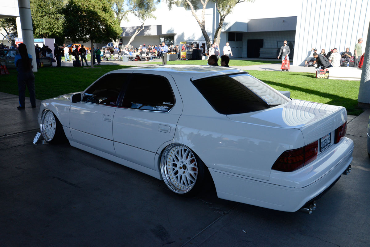 Lexus LS400