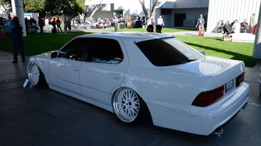 Lexus LS400