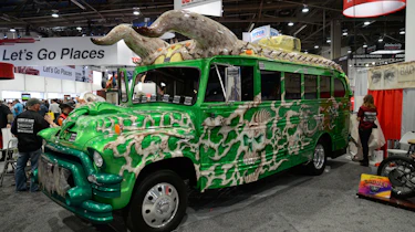 Horned school bus