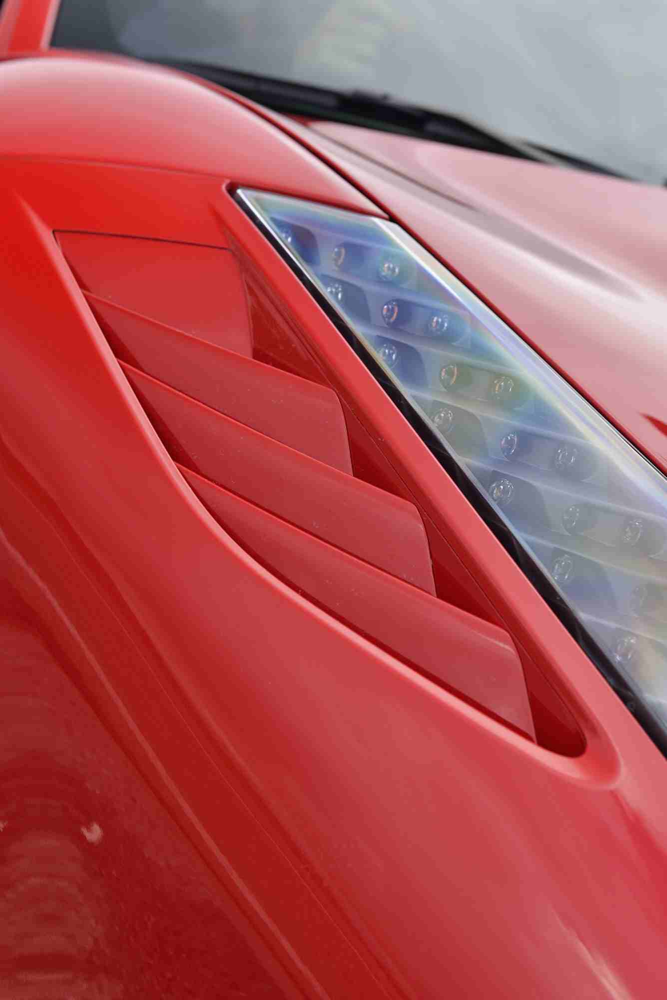 Ferrari 458 Speciale headlight