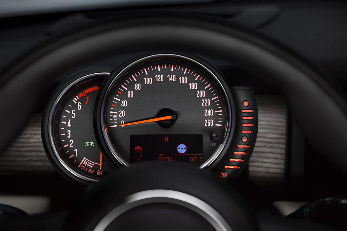 New Mini 2014 speedometer