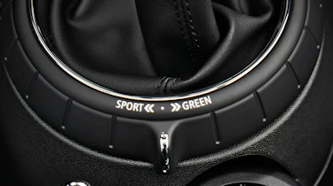 New Mini 2014 sport button