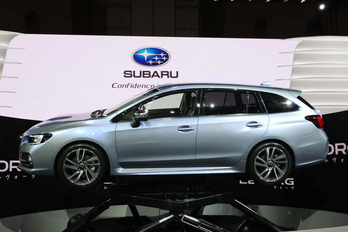 Subaru Levorg concept estate side profile