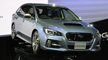 Subaru Levorg concept estate side front