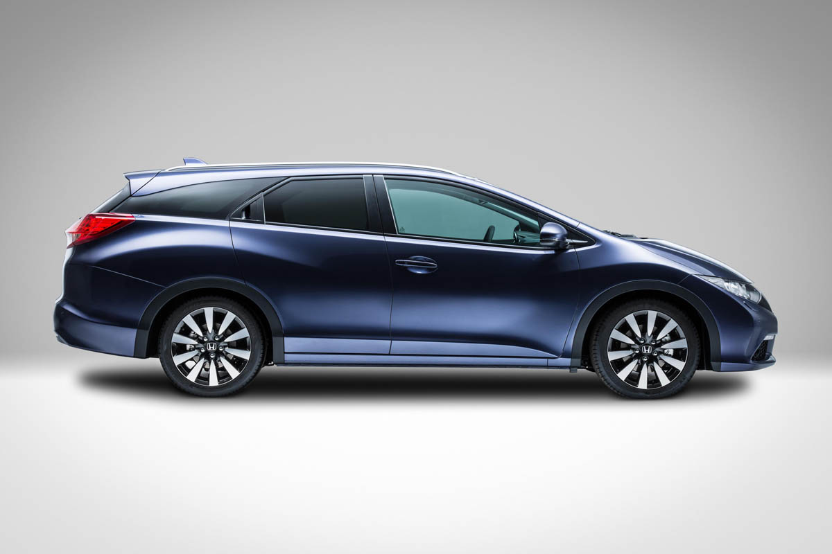Honda Civic Tourer side profile