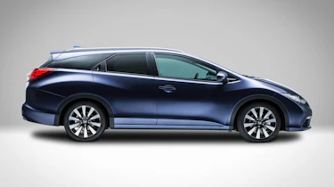 Honda Civic Tourer side profile