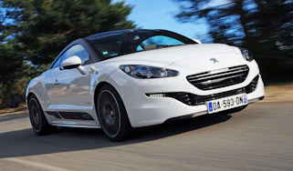 Peugeot RCZ R white front
