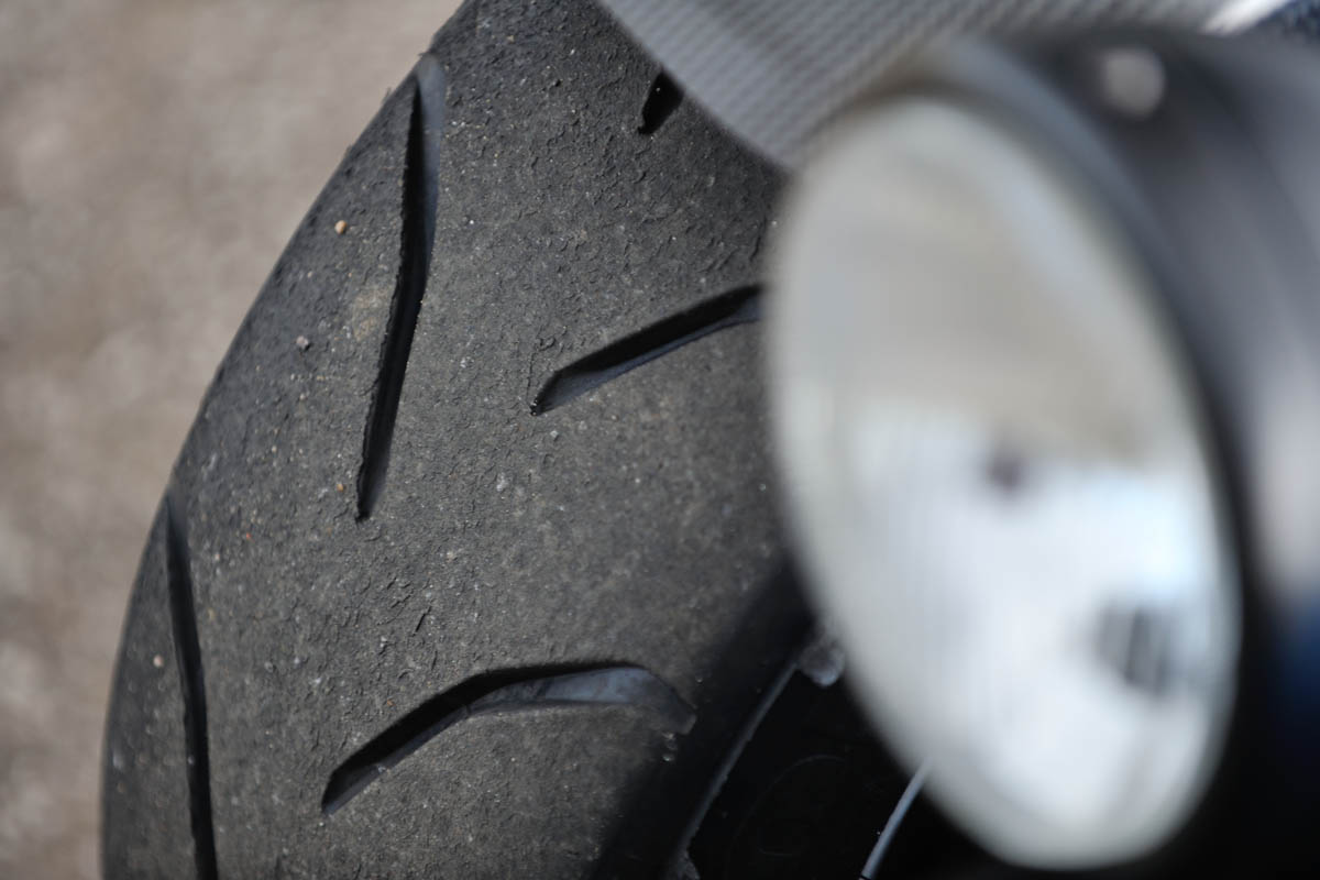 Caterham 620R semi slick tyre