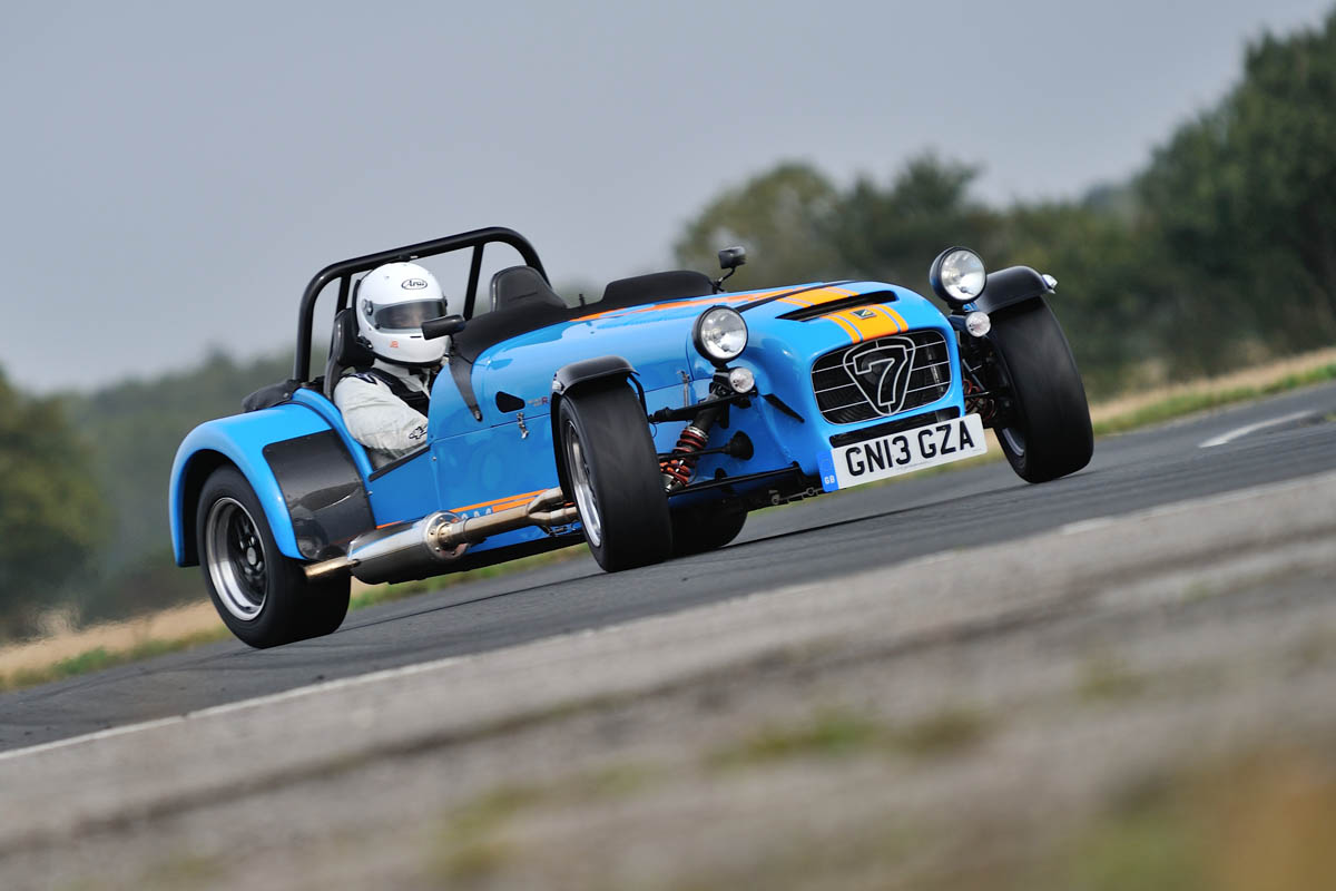 Caterham 620R powerslide