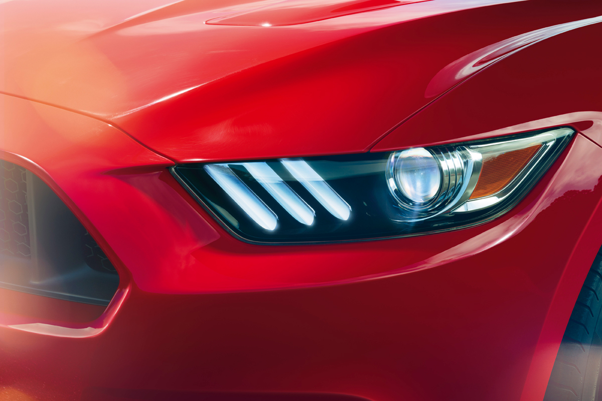 2014 Ford Mustang headlight