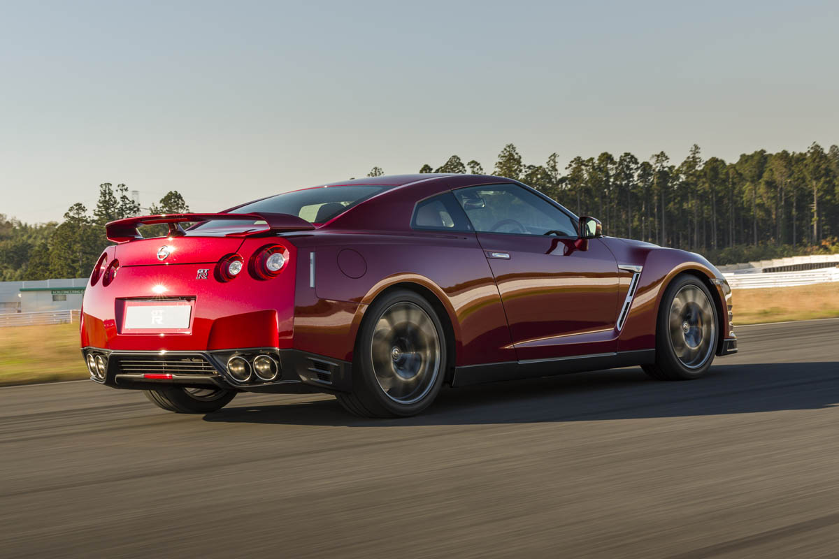 Nissan GT-R 2014 Vermillion Red rear