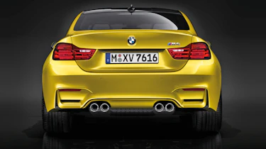 New BMW M4 rear diffuser spoiler