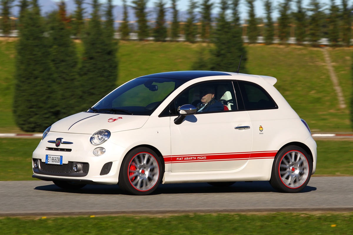 Abarth 595 50th Anniversary red and white