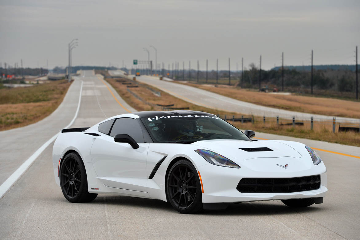 Corvette Stingray Hennessey 200mph