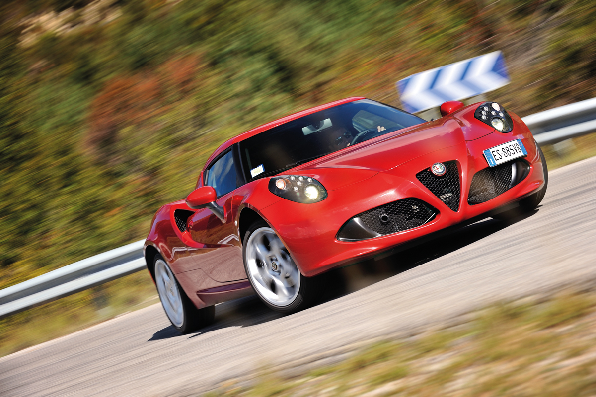 Alfa Romeo 4C review: Best of 2013