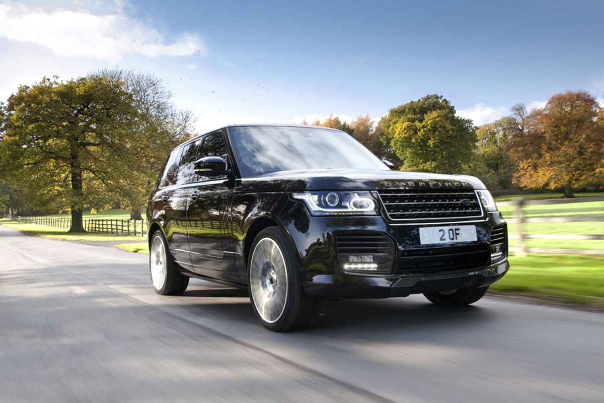 New Overfinch Range Rover driving