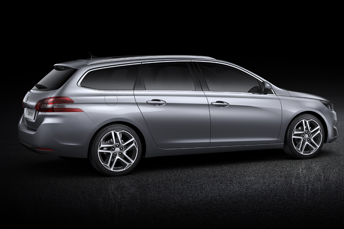 Peugeot 308 SW side profile